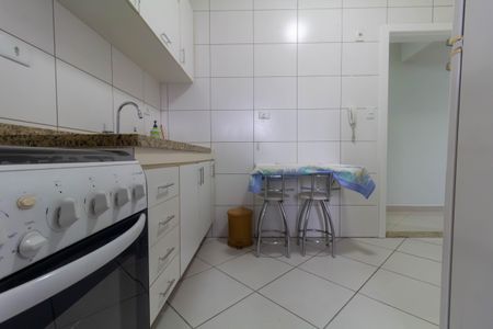 Apartamento para alugar com 74m², 2 quartos e 1 vagaCozinha