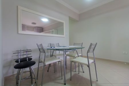 Apartamento para alugar com 74m², 2 quartos e 1 vagaSala