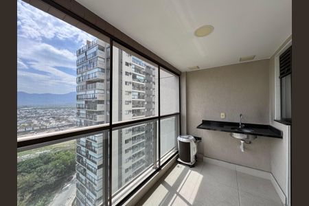 Varanda de apartamento à venda com 3 quartos, 83m² em Recreio dos Bandeirantes, Rio de Janeiro