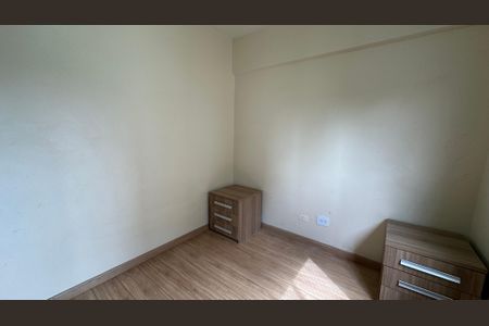 Apartamento para alugar com 57m², 2 quartos e 2 vagas Apartamento para alugar com 57m², 2 quartos e 2 vagasQuarto