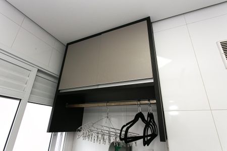 Apartamento à venda com 80m², 2 quartos e 2 vagasÁrea de Serviço