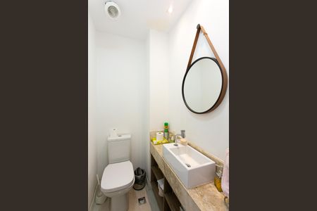 Apartamento à venda com 80m², 2 quartos e 2 vagasLavabo