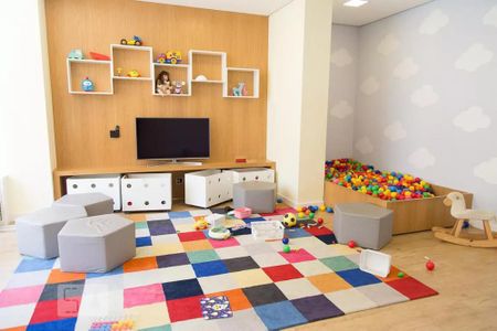 Apartamento à venda com 80m², 2 quartos e 2 vagasÁrea comum - Brinquedoteca