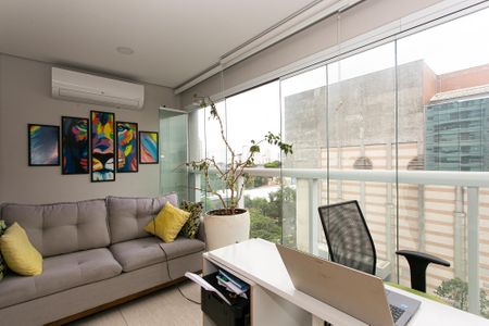 Apartamento à venda com 80m², 2 quartos e 2 vagasVaranda gourmet