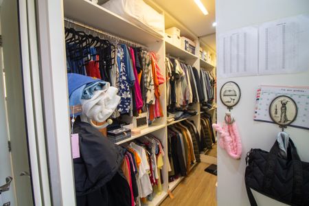 Apartamento à venda com 116m², 3 quartos e 2 vagasCloset da Suíte