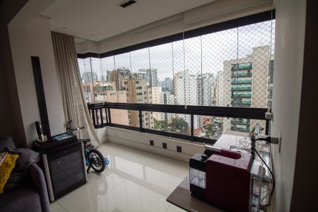 Apartamento à venda com 116m², 3 quartos e 2 vagasVaranda