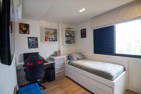 Apartamento à venda com 116m², 3 quartos e 2 vagasQuarto 2