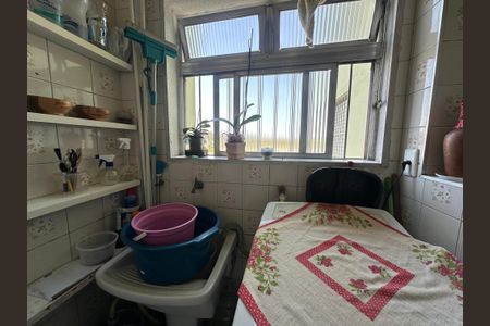 Apartamento à venda com 60m², 2 quartos e 1 vagaÁrea de Serviço