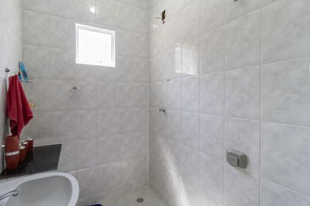 Casa à venda com 437m², 3 quartos e 4 vagas Casa à venda com 437m², 3 quartos e 4 vagasBanheiro social