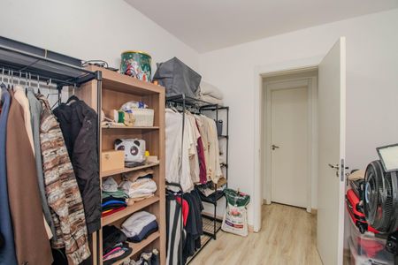 Quarto 2 de apartamento à venda com 2 quartos, 48m² em Jardim Itu, Porto Alegre