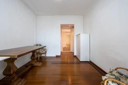 Apartamento à venda com 164m², 3 quartos e 3 vagasFoto 04