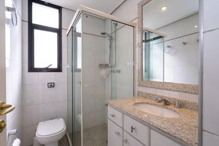 Apartamento à venda com 164m², 3 quartos e 3 vagasFoto 02