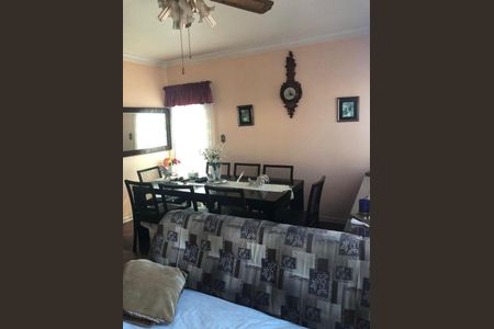 Casa à venda com 140m², 3 quartos e 3 vagasf703fa81-2559-46f6-b49b-bbacb942d3cd