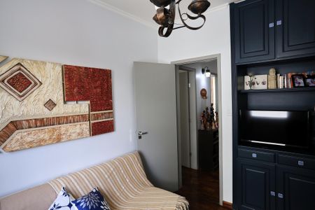 Apartamento à venda com 180m², 4 quartos e 2 vagas Apartamento à venda com 180m², 4 quartos e 2 vagasQuarto 2