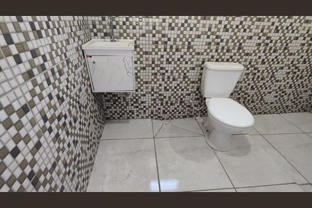 Casa para alugar com 150m², 3 quartos e 1 vaga Casa para alugar com 150m², 3 quartos e 1 vagaBanheiro da Suíte