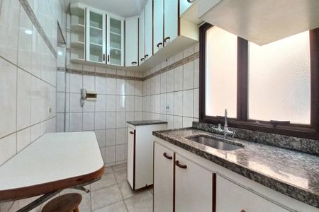 Apartamento para alugar com 63m², 2 quartos e 1 vagaCozinha