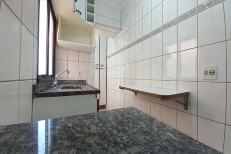 Apartamento para alugar com 63m², 2 quartos e 1 vagaCozinha