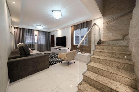 Sala de casa para alugar com 3 quartos, 250m² em Parque Boturussu, São Paulo