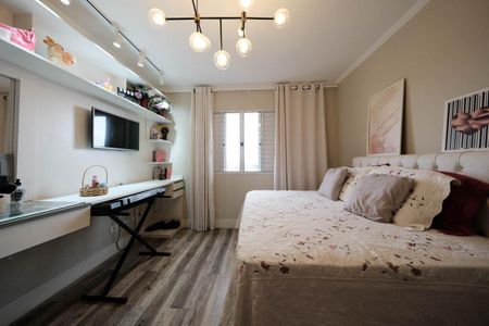 Casa à venda com 250m², 3 quartos e 4 vagasQuarto 2