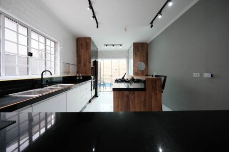 Casa à venda com 250m², 3 quartos e 4 vagasCozinha