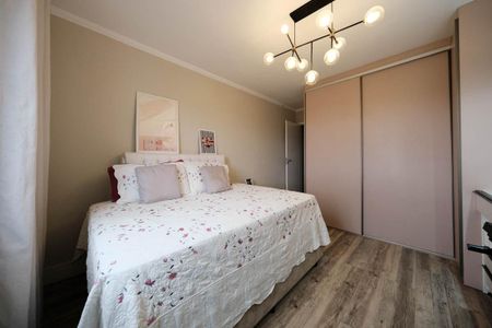 Casa à venda com 250m², 3 quartos e 4 vagasQuarto 2