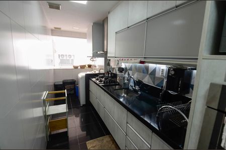 Apartamento à venda com 106m², 3 quartos e 2 vagasCozinha