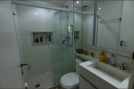 Apartamento à venda com 106m², 3 quartos e 2 vagasBanheiro Social