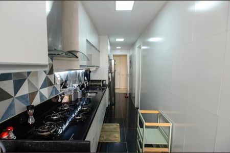 Apartamento à venda com 106m², 3 quartos e 2 vagasÁrea de Serviço