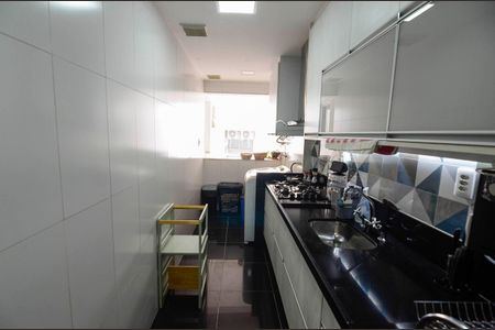 Apartamento à venda com 106m², 3 quartos e 2 vagasCozinha