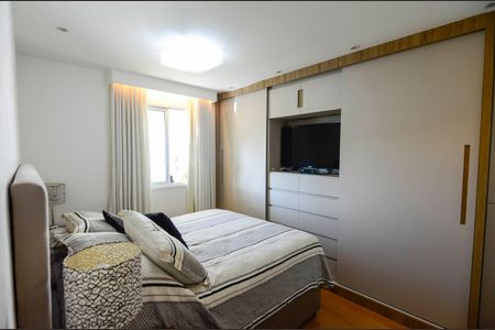 Apartamento à venda com 106m², 3 quartos e 2 vagasSuíte