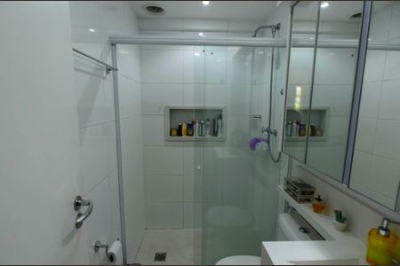 Apartamento à venda com 106m², 3 quartos e 2 vagasBanheiro Social