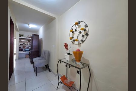 Casa à venda com 396m², 9 quartos e 2 vagasCorredor