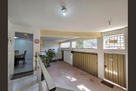 Casa à venda com 396m², 9 quartos e 2 vagasGaragem