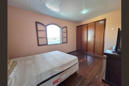 Casa à venda com 396m², 9 quartos e 2 vagasQuarto