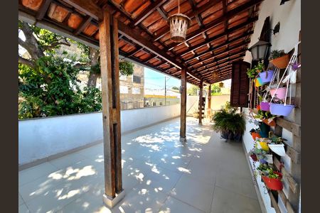 Casa à venda com 396m², 9 quartos e 2 vagasVaranda