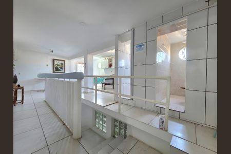 Casa à venda com 396m², 9 quartos e 2 vagasCorredor