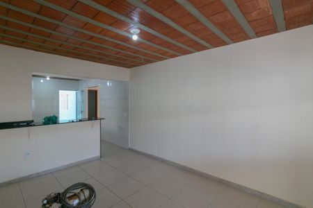 Casa à venda com 360m², 3 quartos e 4 vagasSala