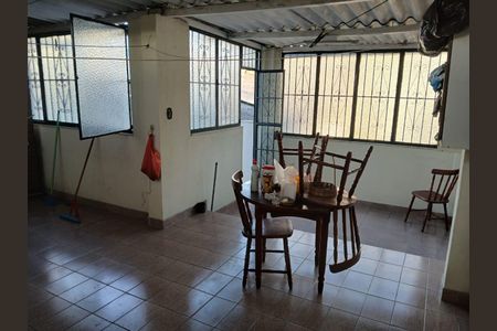 Casa à venda com 100m², 3 quartos e sem vagaÁrea Externa