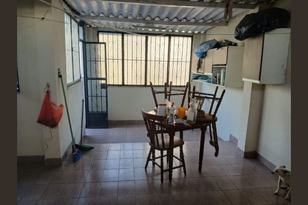 Casa à venda com 100m², 3 quartos e sem vagaÁrea Externa