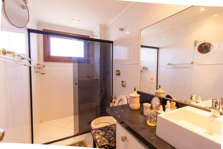 Apartamento à venda com 155m², 3 quartos e 3 vagas Apartamento à venda com 155m², 3 quartos e 3 vagasBanheiro da Suíte