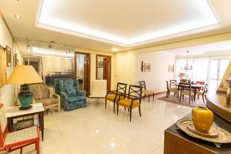 Apartamento à venda com 155m², 3 quartos e 3 vagas Apartamento à venda com 155m², 3 quartos e 3 vagasSala