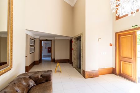 Apartamento à venda com 155m², 3 quartos e 3 vagas Apartamento à venda com 155m², 3 quartos e 3 vagasHall de entrada