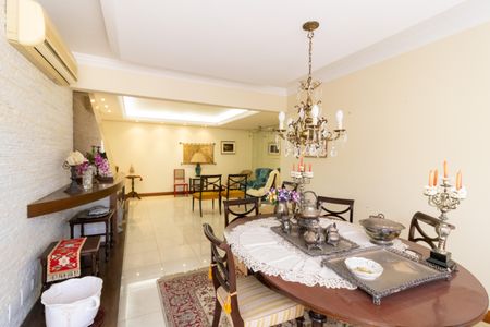 Apartamento à venda com 155m², 3 quartos e 3 vagas Apartamento à venda com 155m², 3 quartos e 3 vagasSala