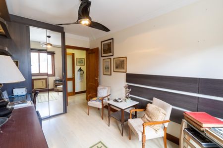 Apartamento à venda com 155m², 3 quartos e 3 vagas Apartamento à venda com 155m², 3 quartos e 3 vagasQuarto 1