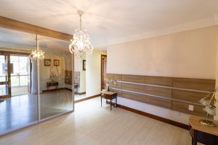 Apartamento à venda com 155m², 3 quartos e 3 vagas Apartamento à venda com 155m², 3 quartos e 3 vagasSuíte