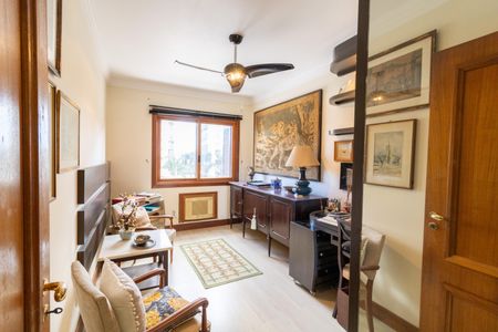 Apartamento à venda com 155m², 3 quartos e 3 vagas Apartamento à venda com 155m², 3 quartos e 3 vagasQuarto 1