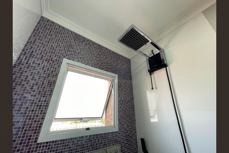 Casa à venda com 130m², 3 quartos e 2 vagasBanheiro Social