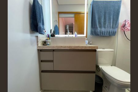 Casa à venda com 130m², 3 quartos e 2 vagasBanheiro da Suíte 2