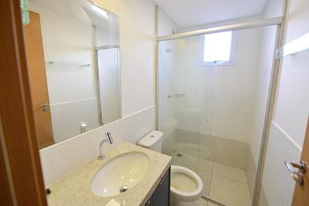 Apartamento para alugar com 66m², 2 quartos e 1 vaga Apartamento para alugar com 66m², 2 quartos e 1 vagaBanheiro