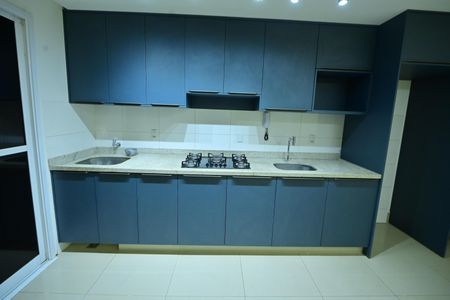 Apartamento para alugar com 66m², 2 quartos e 1 vaga Apartamento para alugar com 66m², 2 quartos e 1 vagaSala/Cozinha
